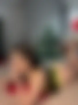 CurlyLara's Live Sex Cam Show