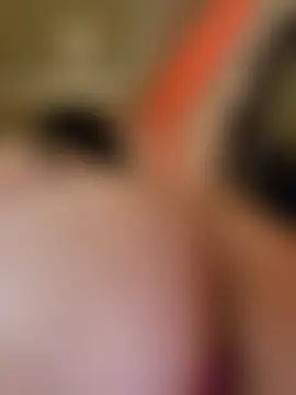 BustyVampyre's Webcam Show