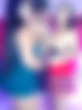 royalgirls_x's Live Sex Cam Show