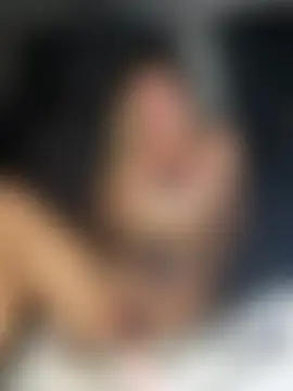 SheIsSomething's Webcam Show