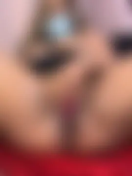 Suyin_squirt22's Webcam Show