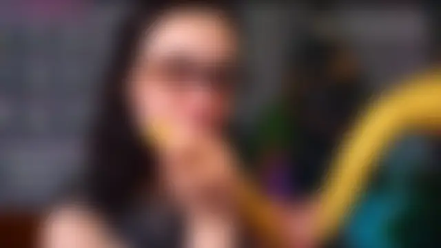 EvaCanton's Live Sex Cam Show