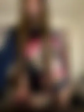 aly_golden_'s Webcam Show