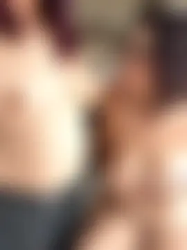 SinfulMarkedQueens' Live Sex Cam Show