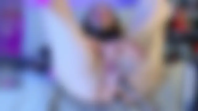 Amanitalis' Live Sex Cam Show