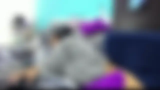 LazyandSniffer28's Webcam Show