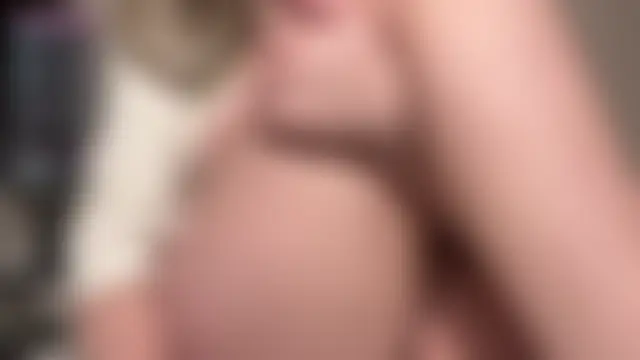 nextdoorlauren's Live Sex Cam Show