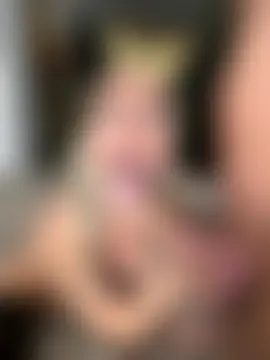 JayJayPink's Live Sex Cam Show