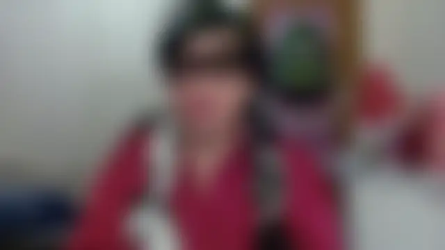 Ninalapiccolina's Live Sex Cam Show