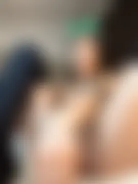 SweetieSinXXX's Live Sex Cam Show