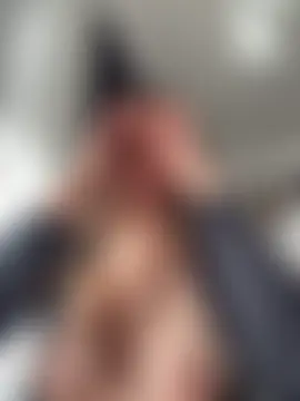 AmelieLaurent_'s Live Sex Cam Show