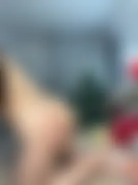 CurlyLara's Live Sex Cam Show