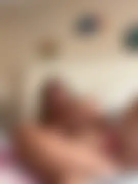 Aleesa_milfxo's Live Sex Cam Show