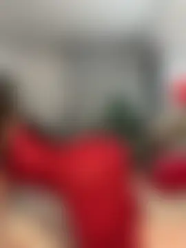 CurlyLara's Live Sex Cam Show