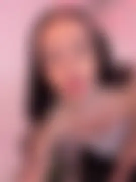 Vanesskaa's Live Sex Cam Show