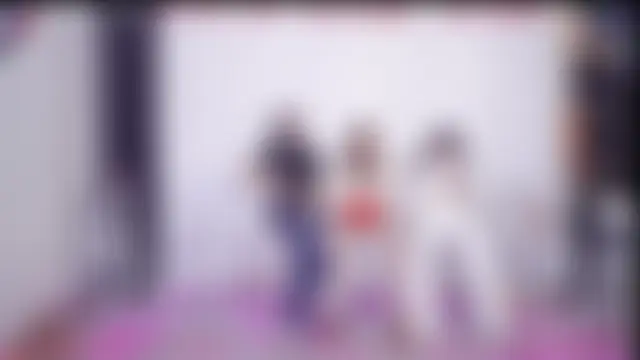 YC-18girl's Webcam Show