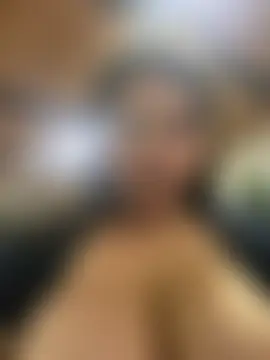 RosaliaVicky's Webcam Show