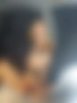 SheIsSomething's Live Sex Cam Show