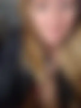 SheIsSomething's Live Sex Cam Show