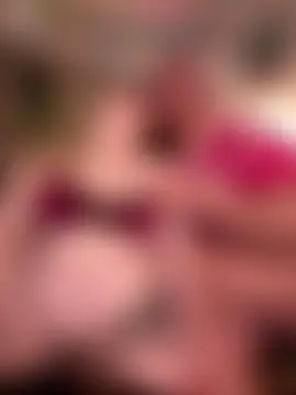 PiggyRose's Live Sex Cam Show