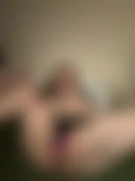 EmmieRae's Live Sex Cam Show