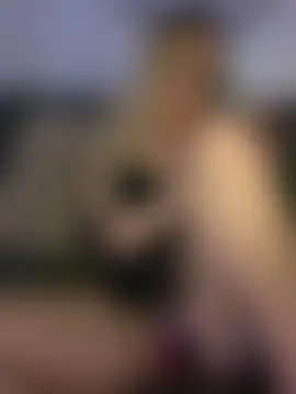 Devileyesxo's Live Sex Cam Show