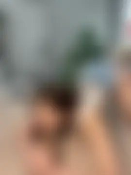 CurlyLara's Webcam Show