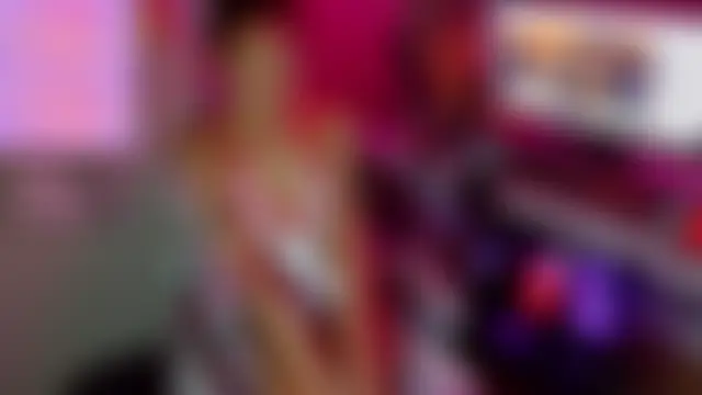 rubywithpearls' Webcam Show