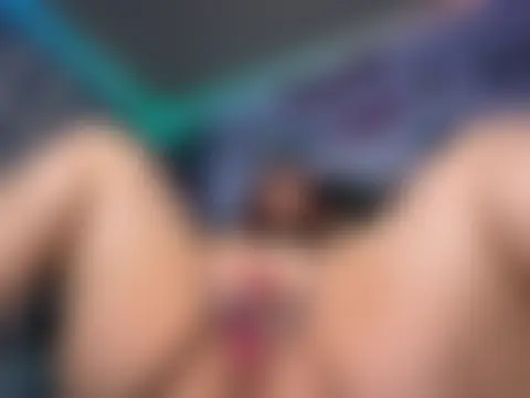 moan4mona's Webcam Show