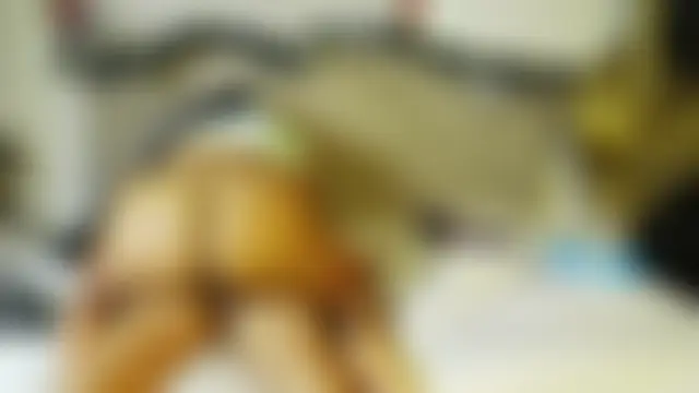 AlexisAndMartina3's Live Sex Cam Show