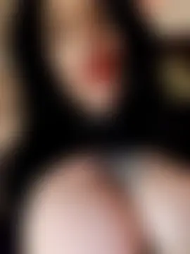 BustyVampyre's Webcam Show