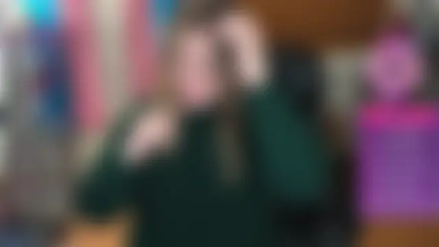 luluvaladon's Webcam Show