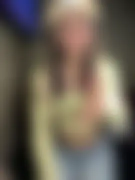 Laura-Khalifa's Webcam Show