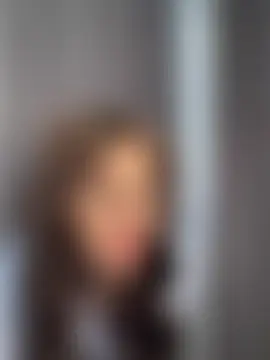 CurlyLara's Live Sex Cam Show