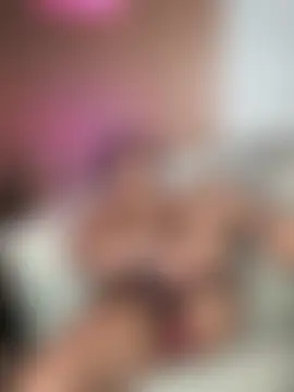 RenaThickAss' Webcam Show