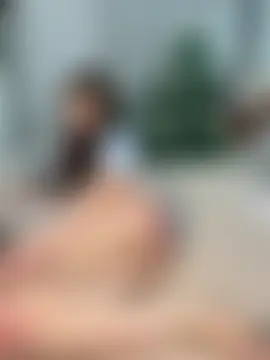 CurlyLara's Live Sex Cam Show