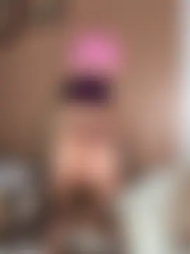 RenaThickAss' Webcam Show