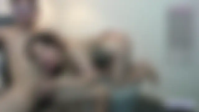 cora_andrew_'s Live Sex Cam Show