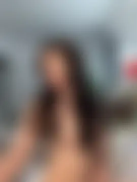 CurlyLara's Webcam Show