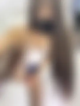 xiao-Lin's Live Sex Cam Show