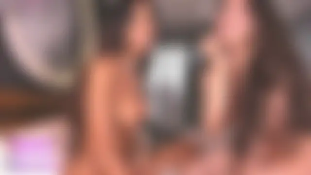 Sarajames' Webcam Show