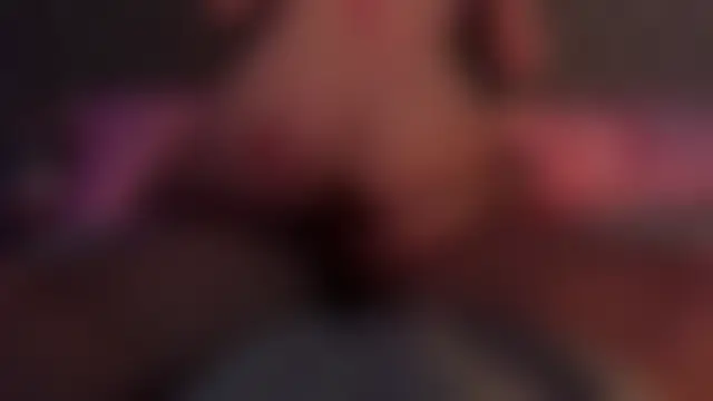 chloesactingout's Webcam Show