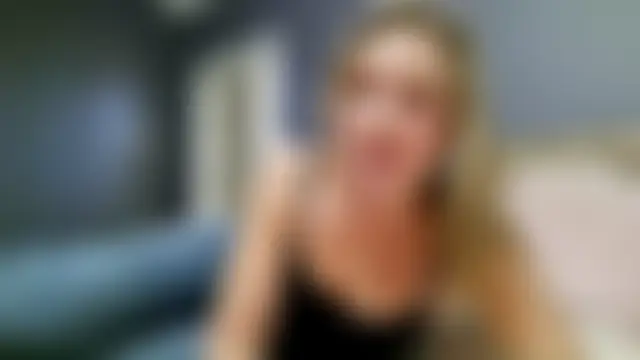 Lisaisluscious' Live Sex Cam Show