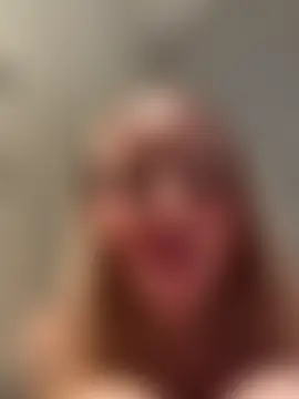 EmaSalis' Webcam Show