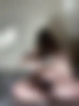 babyizzie's Webcam Show