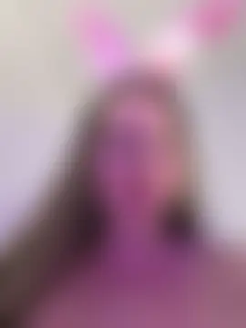 Mona_Plus' Webcam Show