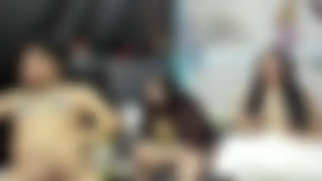 CrisabellssEden's Webcam Show