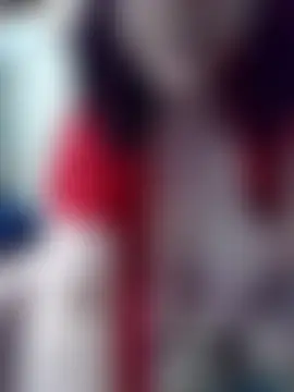 Lucia8600's Live Sex Cam Show