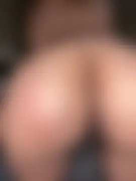 Kiki_hammyy's Webcam Show