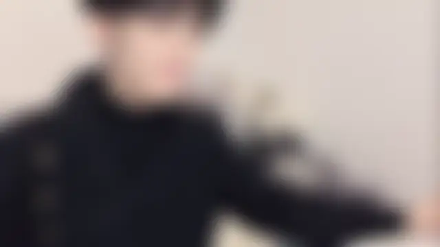 zhouzhou_YC's Webcam Show